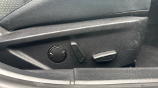 Ford Focus 1.0 EcoBoost Hybrid mHEV 125 Titanium X Ed 5dr Petrol Hatchback